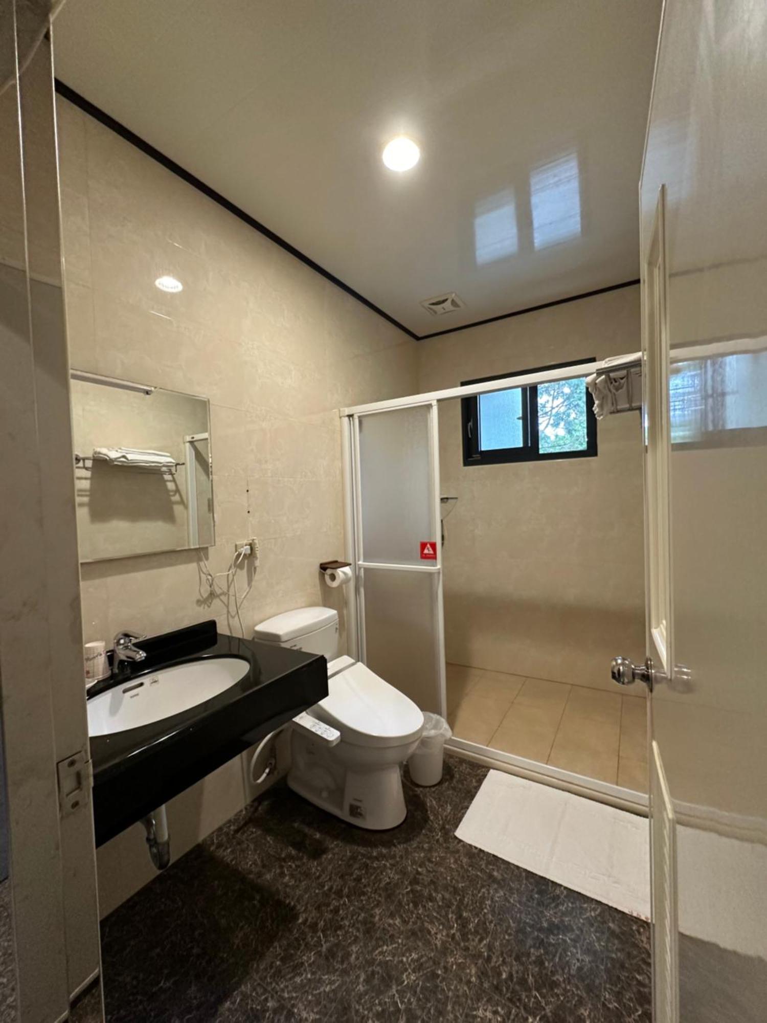 Nantou Sunmoon Lake Walami Homestay B&B Yuchi Esterno foto